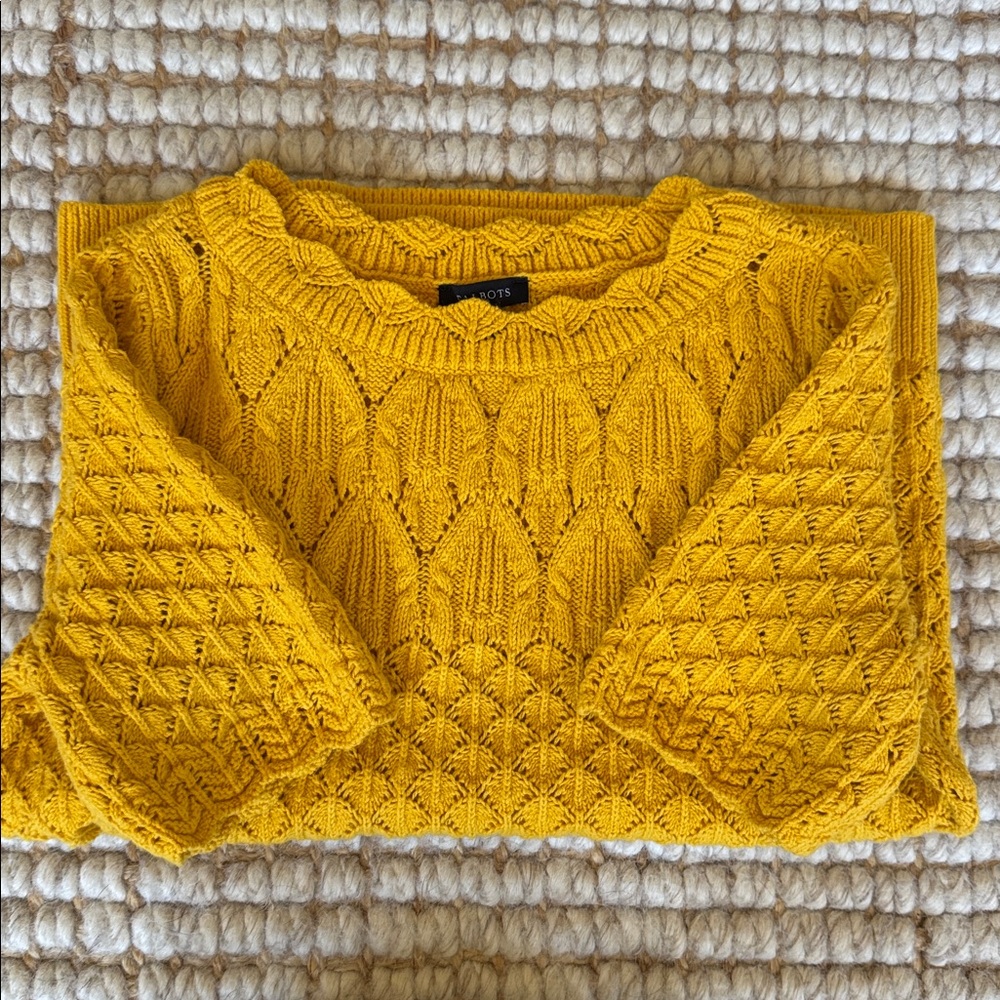 Talbots Crochet Style Short Sleeve Sweater